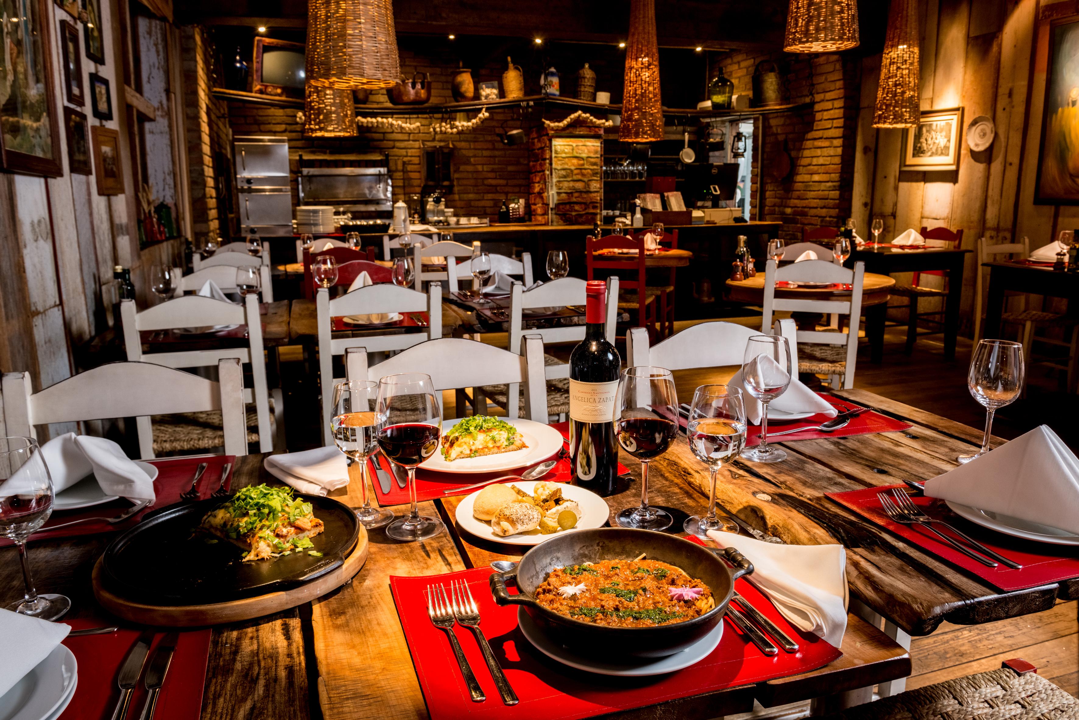 Wish Serrano Resort Грамаду Экстерьер фото Restaurant in Madrid