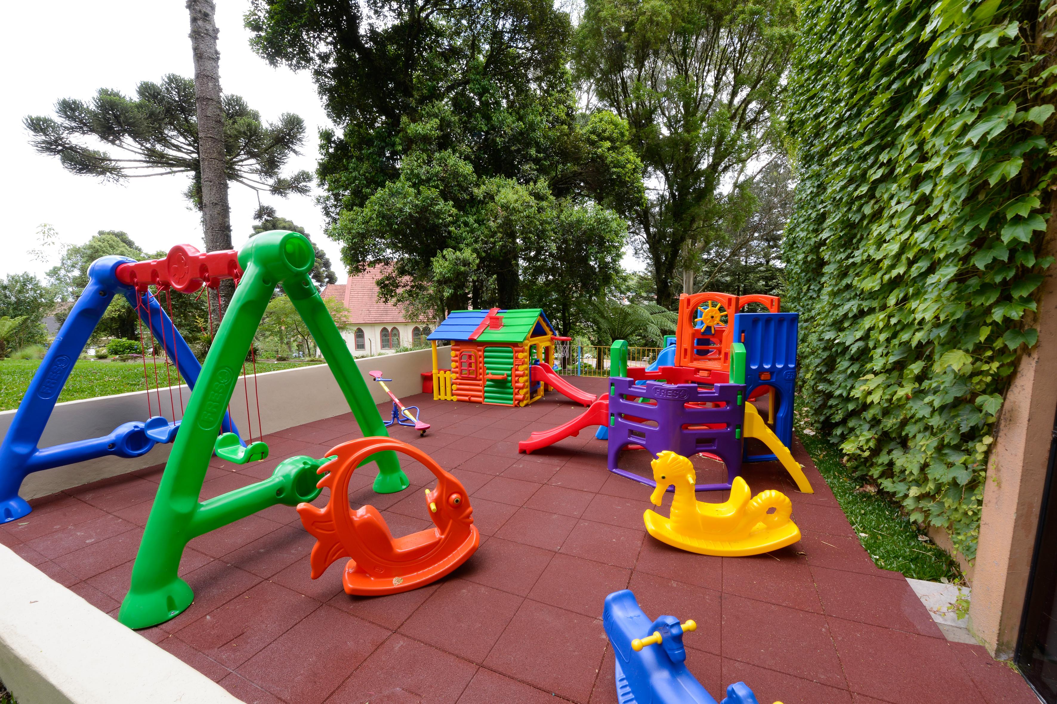 Wish Serrano Resort Грамаду Экстерьер фото Playground